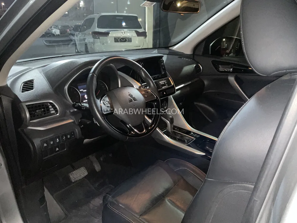 Mitsubishi Eclipse Cross 2019 for Sale in Sharjah Image-7