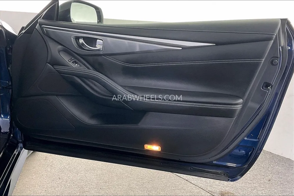 Infiniti Q60 2022 for Sale in Sharjah Image-25