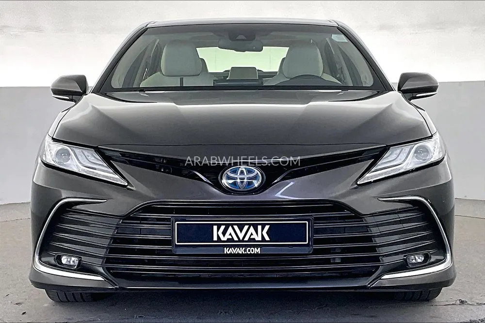 Toyota Camry 2024 for Sale in Dubai Image-2