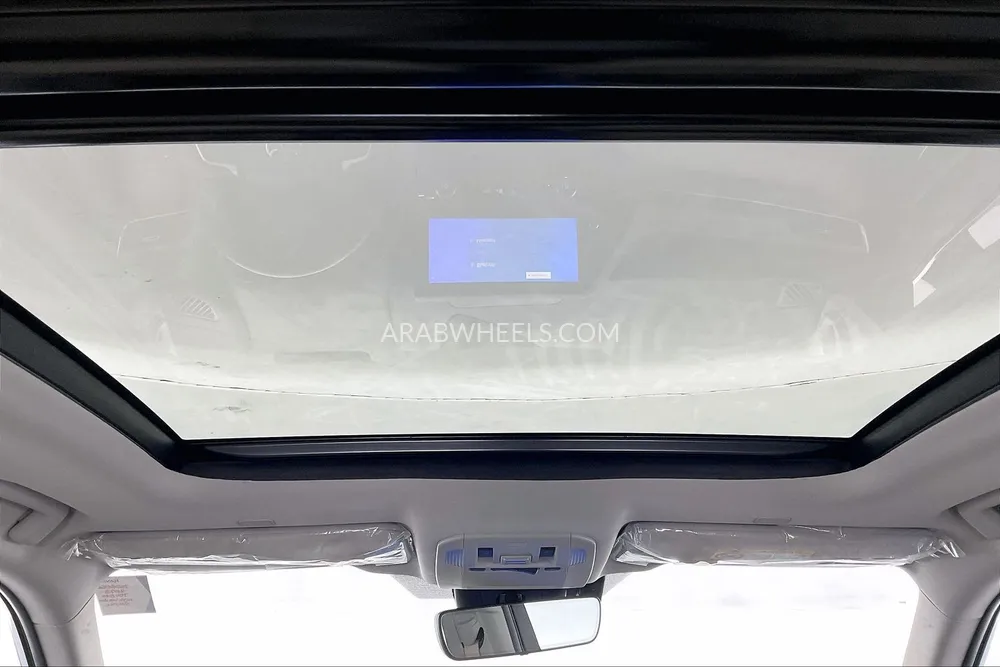 Toyota Highlander 2023 for Sale in Sharjah Image-20