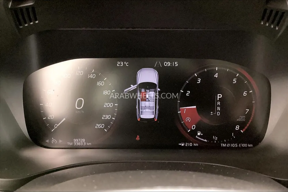 فولفو إكس سي 60 2021 for Sale in الشارقة Image-12