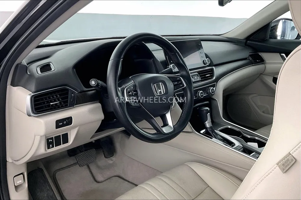 Honda Accord 2022 for Sale in Dubai Image-27