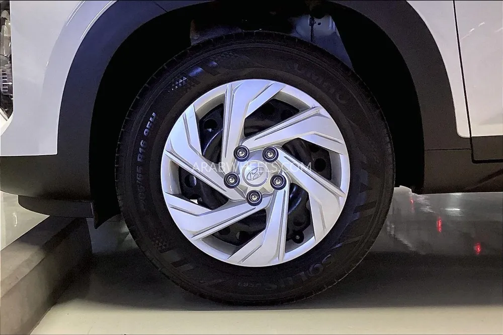 هيونداي كريتا 2025 for Sale in دبي Image-9