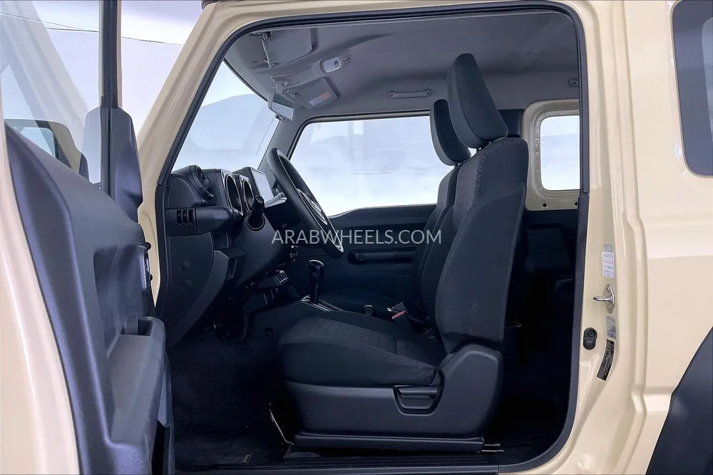 Suzuki Jimny 2023 for Sale in Sharjah Image-23