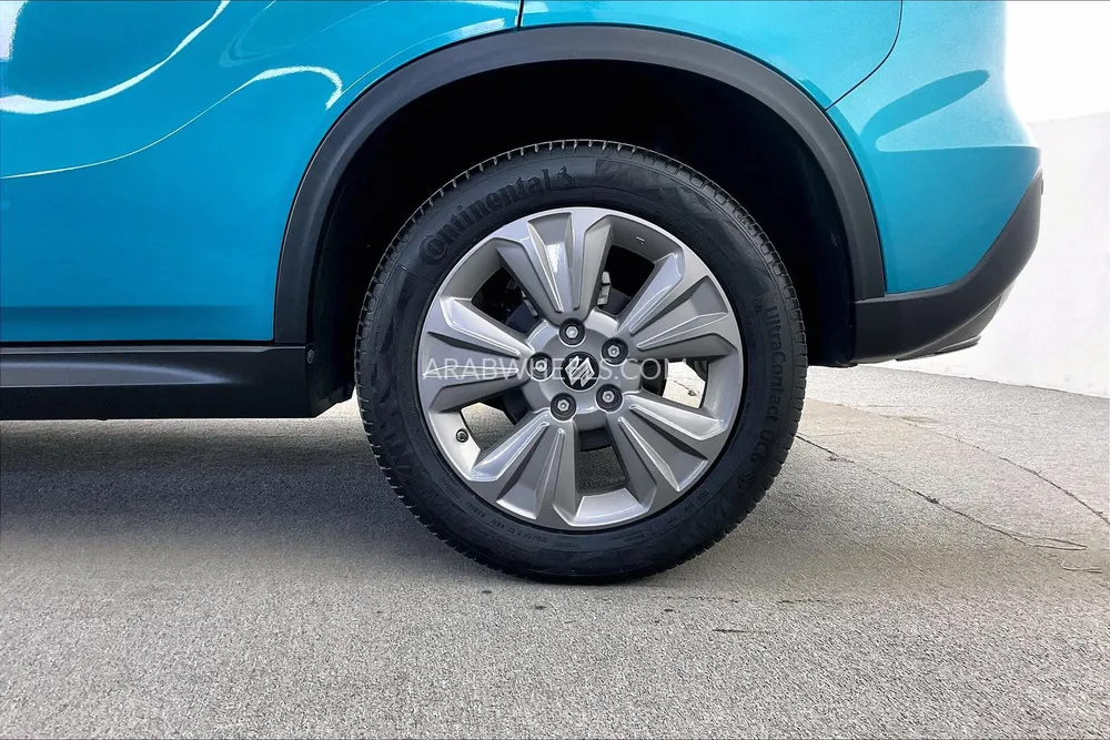 Suzuki Vitara 2020 for Sale in Dubai Image-10