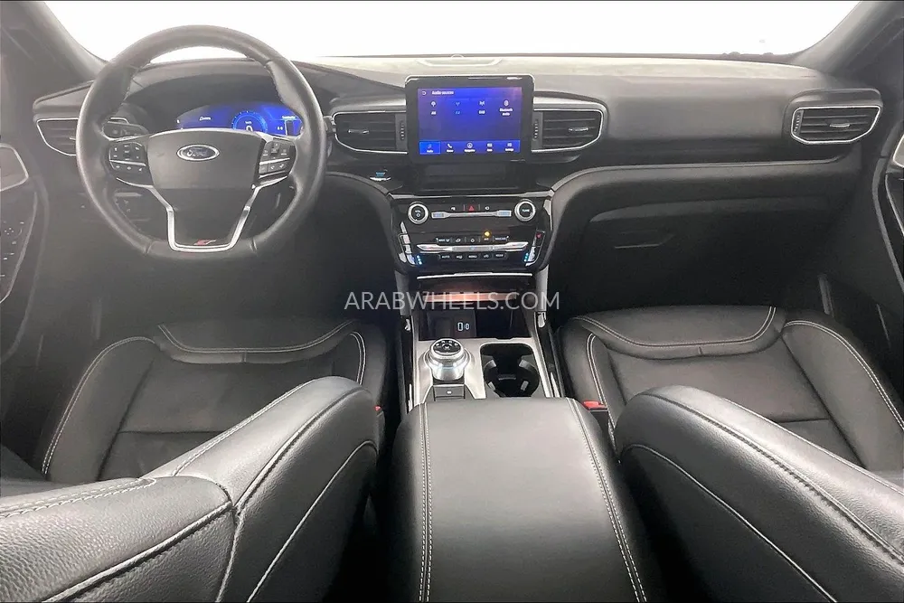 Ford Explorer 2022 for Sale in Dubai Image-11