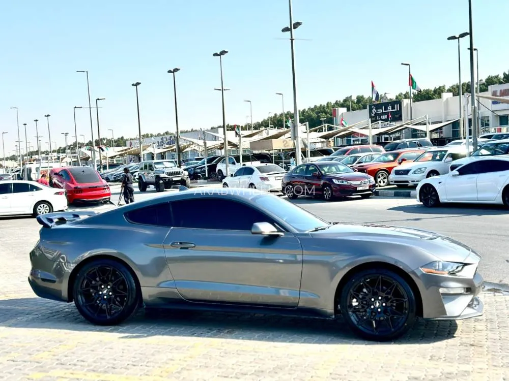 Ford Mustang 2023 for Sale in Sharjah Image-4