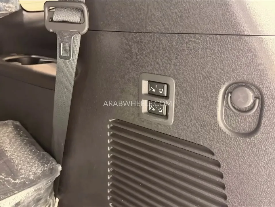 Nissan Patrol 2021 for Sale in Abu Dhabi Image-17