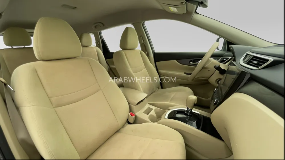 Nissan X-Trail 2017 for Sale in Dubai Image-24