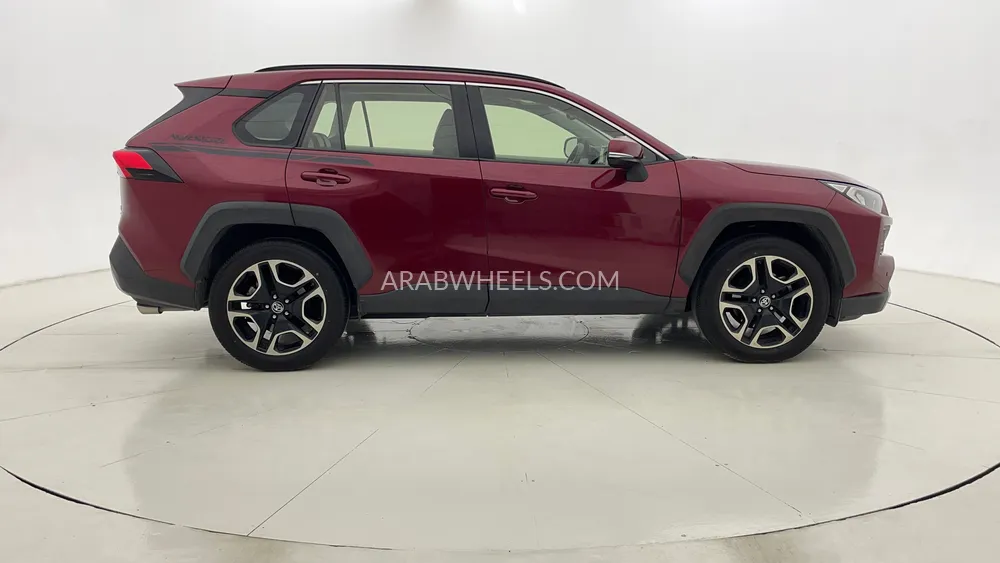 Toyota Rav4 2021 for Sale in Dubai Image-2