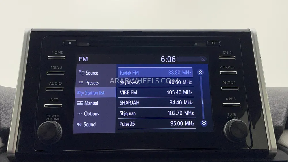 Toyota Rav4 2021 for Sale in Dubai Image-34