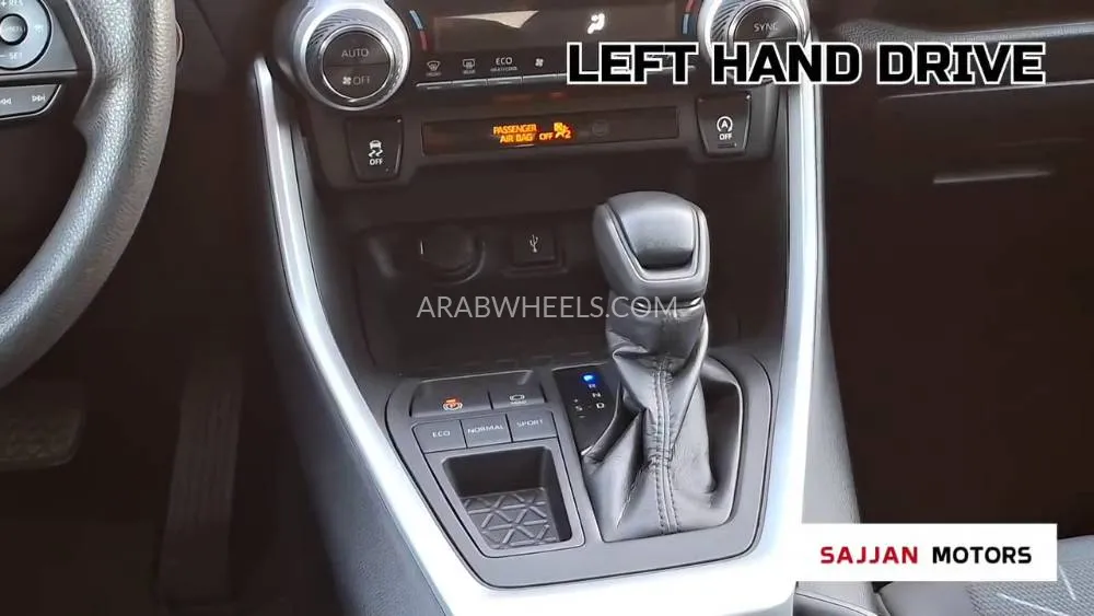 Toyota Rav4 2021 for Sale in Dubai Image-9