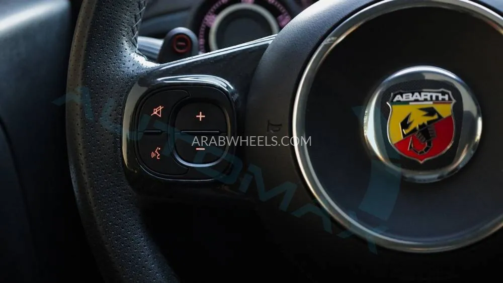 Abarth 695 2023 for Sale in Dubai Image-11