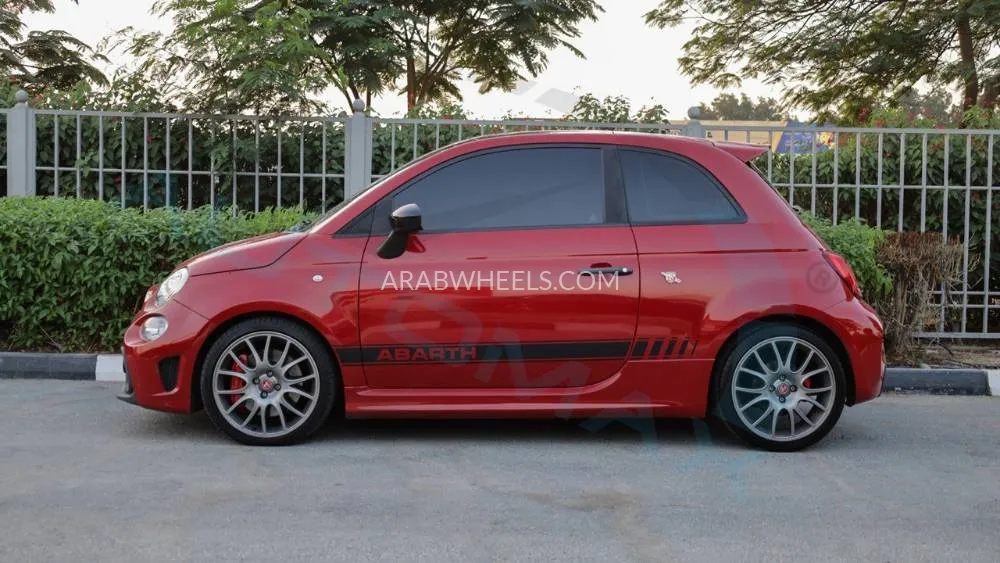Abarth 695 2023 for Sale in Dubai Image-24