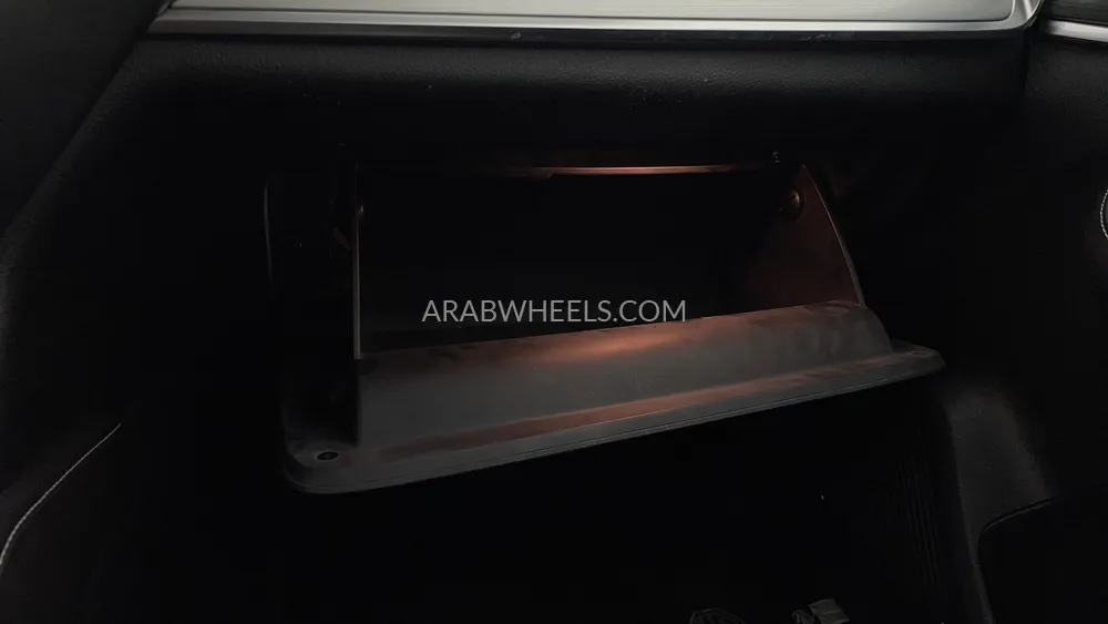 MG RX8 2023 for Sale in Dubai Image-35