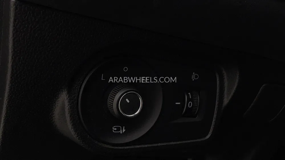 MG 5 2024 for Sale in Dubai Image-42