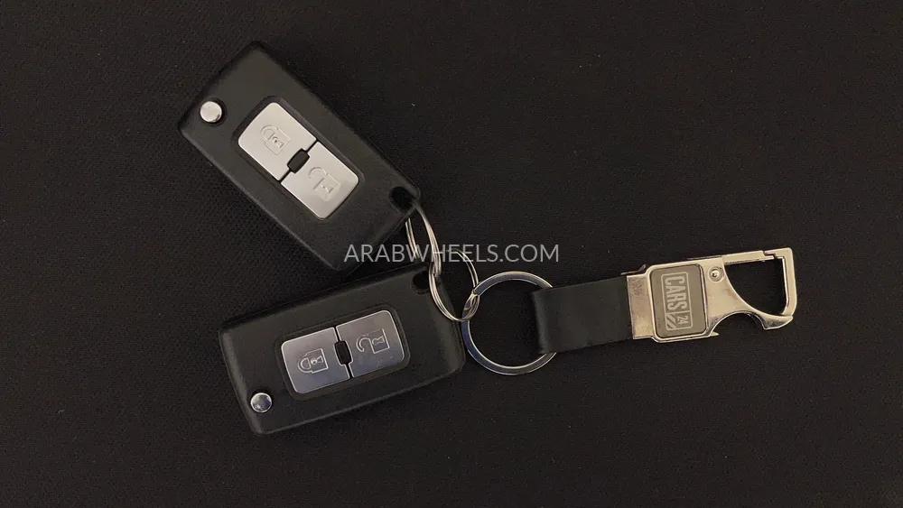 Mitsubishi Pajero 2017 for Sale in Dubai Image-27