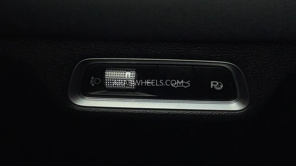 جيلي كولراي 2024 for Sale in دبي Image-41