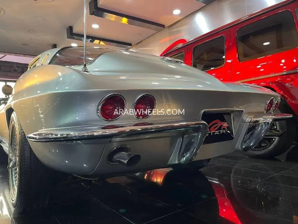 Chevrolet Corvette 1963 for Sale in Dubai Image-6