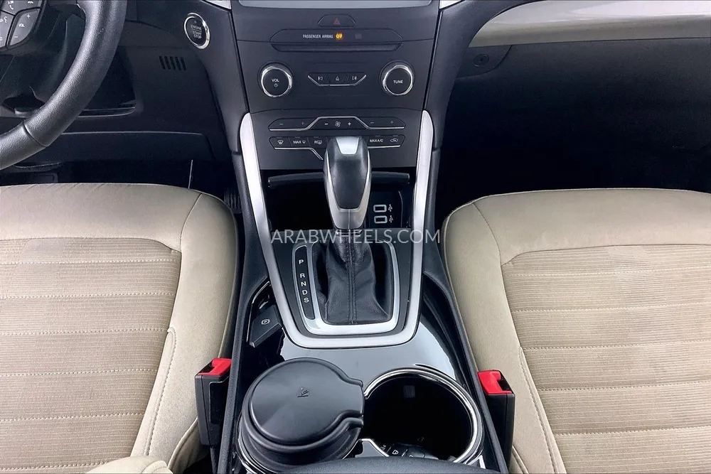 فورد إيدج 2017 for Sale in الشارقة Image-22