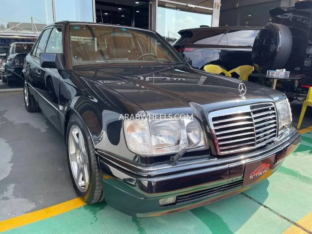 Mercedes Benz E Class 1995 for Sale in Dubai Image-2