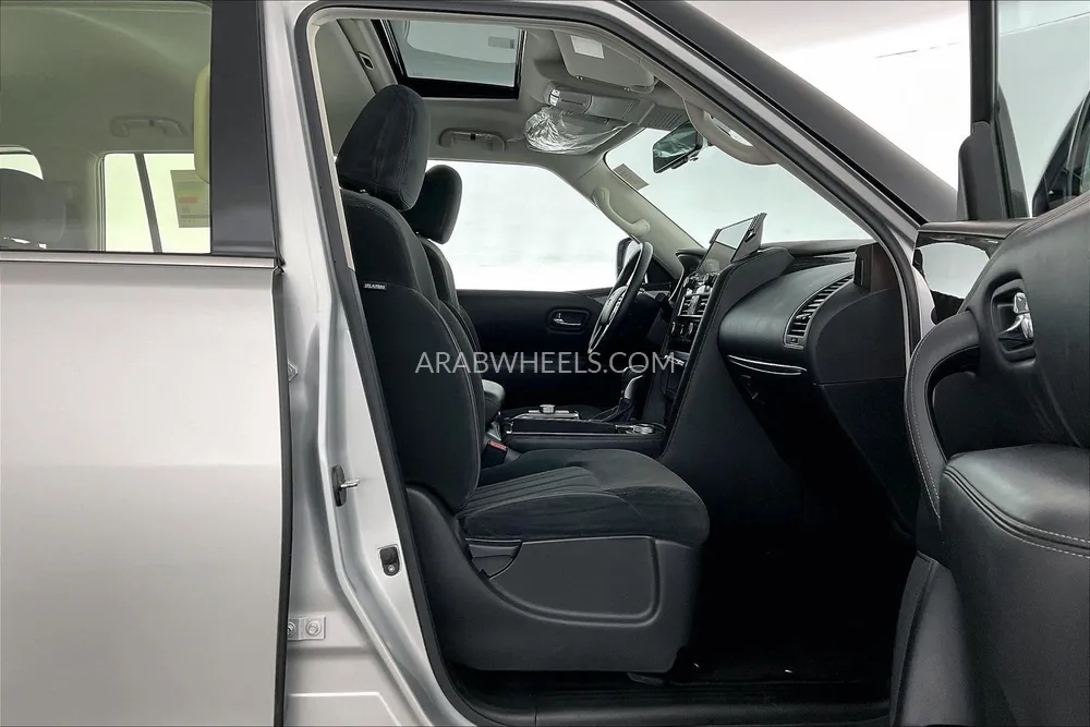 نيسان باترول 2024 for Sale in دبي Image-13