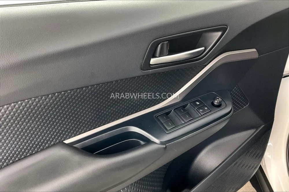 Toyota C-HR 2021 for Sale in Dubai Image-30