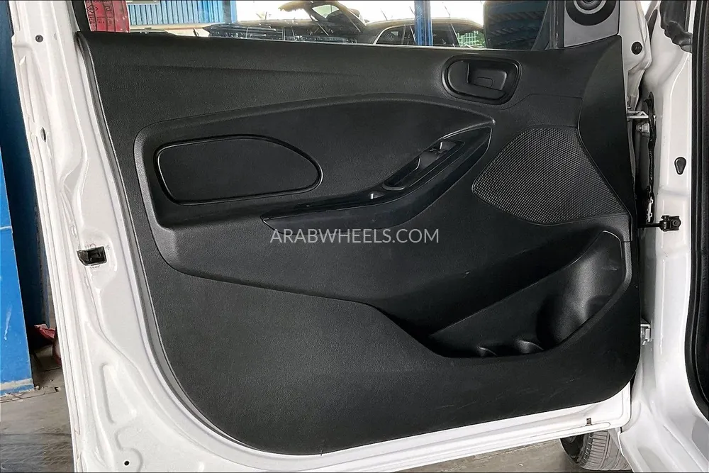 Ford Figo 2019 for Sale in Sharjah Image-24