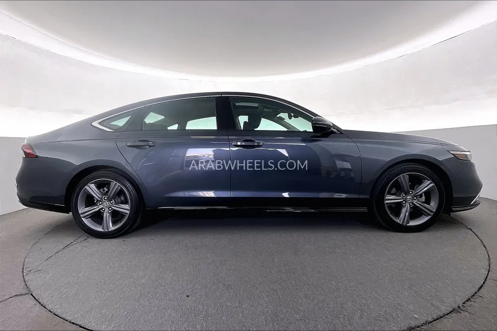Honda Accord 2024 for Sale in Sharjah Image-8