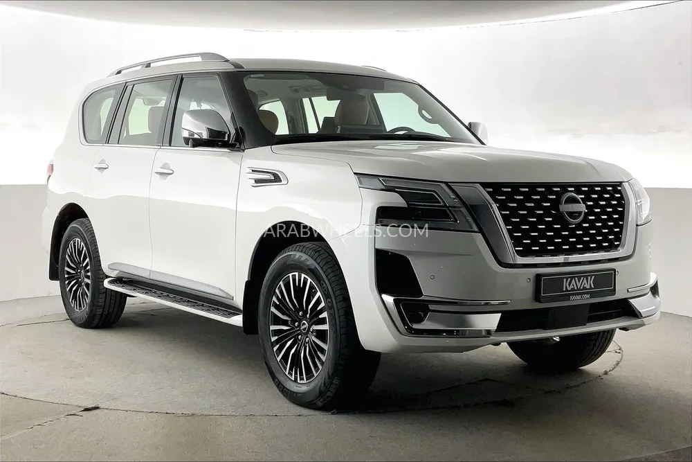 Nissan Patrol 2022 for Sale in Dubai Image-3