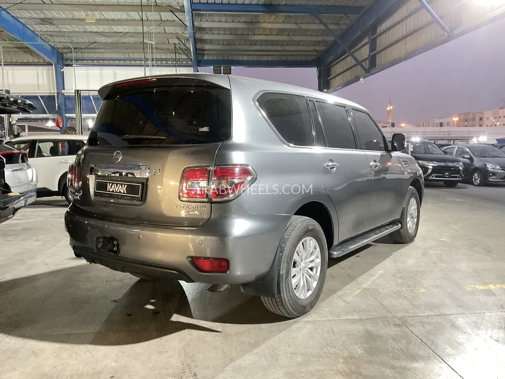 نيسان باترول 2019 for Sale in الشارقة Image-4