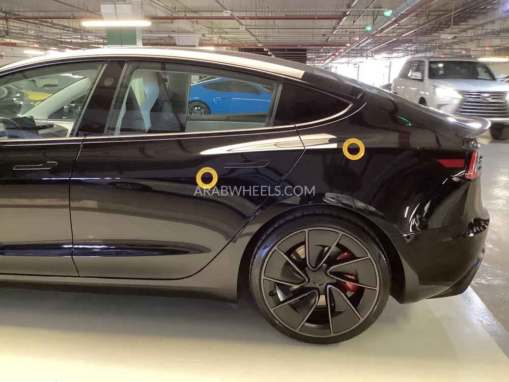 Tesla Model 3 2024 for Sale in Sharjah Image-32