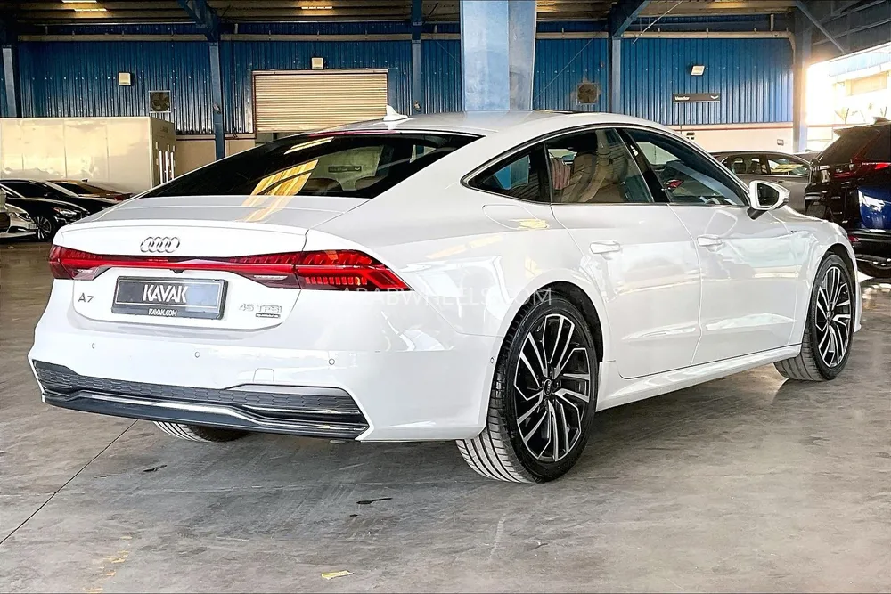 Audi A7 2024 for Sale in Dubai Image-6