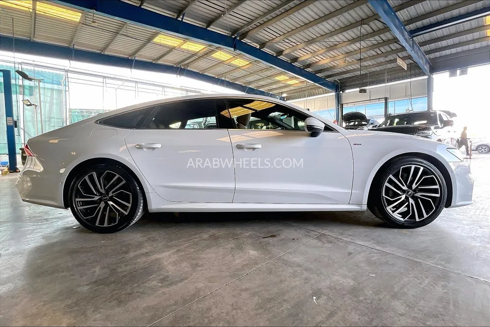 Audi A7 2024 for Sale in Dubai Image-8