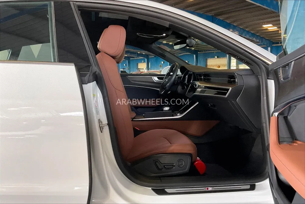 Audi A7 2024 for Sale in Dubai Image-13