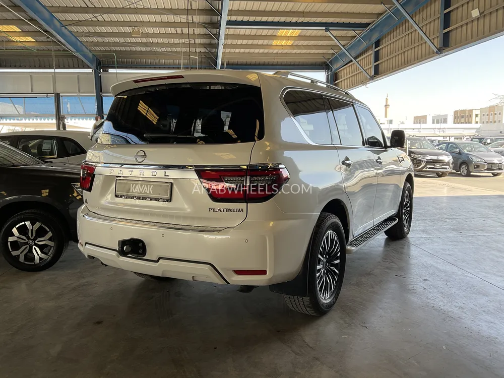 Nissan Patrol 2022 for Sale in Sharjah Image-4