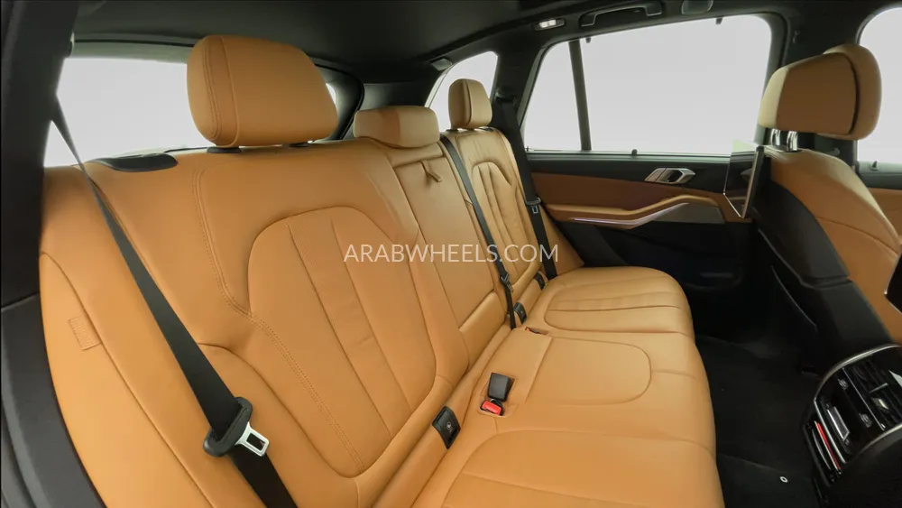 BMW X5 2022 for Sale in Dubai Image-29