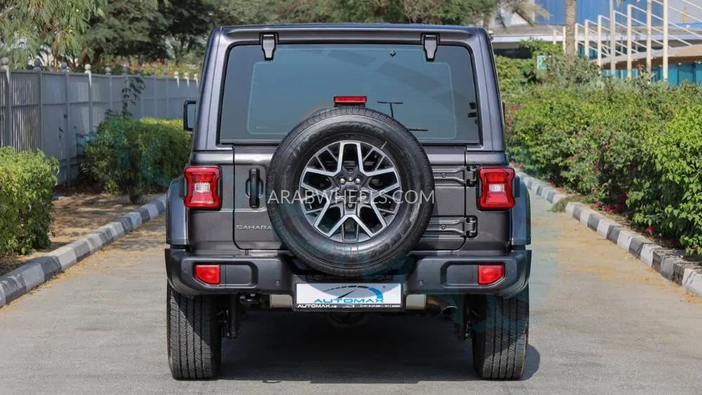 Jeep Wrangler 2025 for Sale in Dubai Image-6