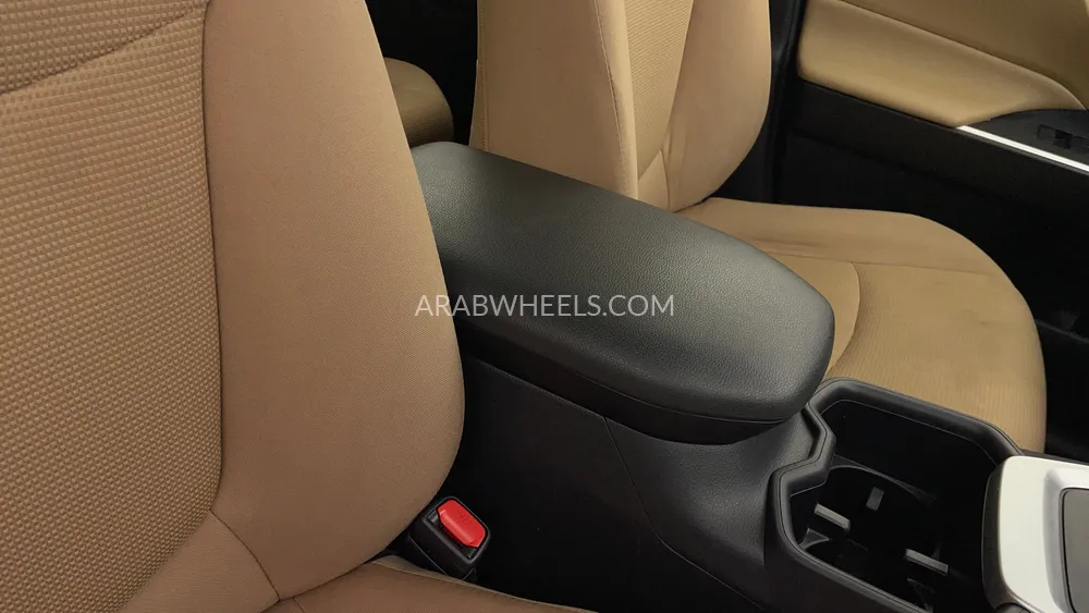 Toyota Rav4 2022 for Sale in Dubai Image-36