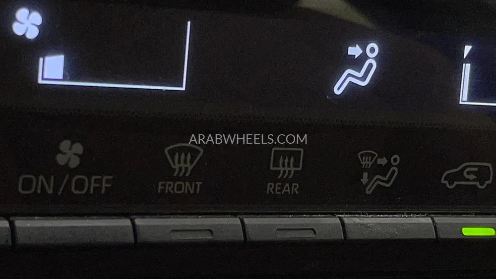 Toyota Rav4 2022 for Sale in Dubai Image-39