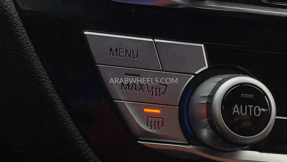 BMW X4 2021 for Sale in Dubai Image-51