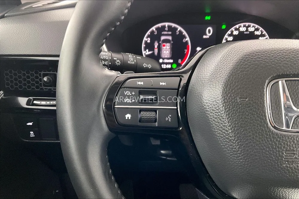 Honda CR-V 2024 for Sale in Sharjah Image-21