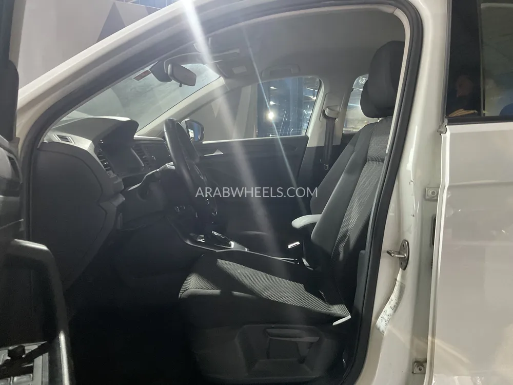 Volkswagen T Roc 2021 for Sale in Dubai Image-8