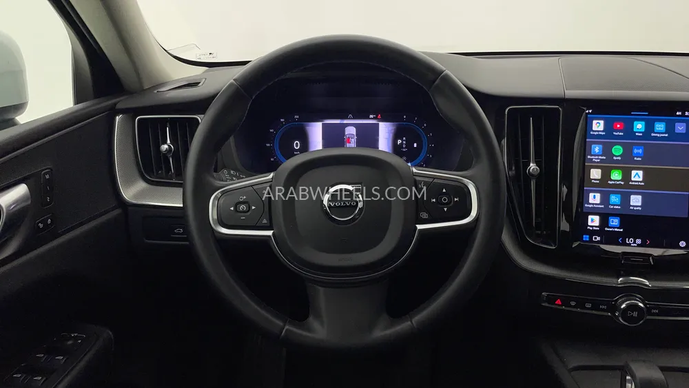 Volvo XC60 2023 for Sale in Dubai Image-19