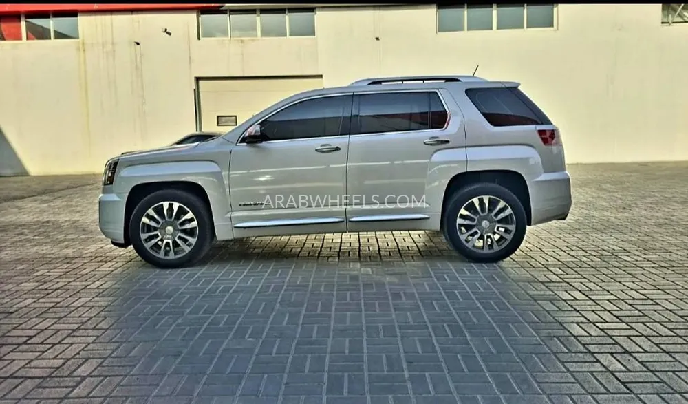 جي إم سي تيرين 2016 for Sale in دبي Image-2