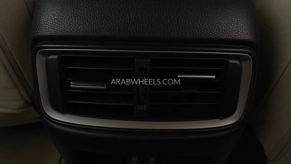 Honda CR-V 2022 for Sale in Dubai Image-25