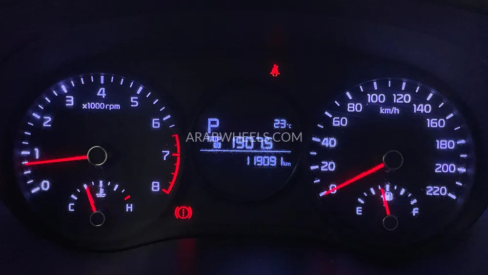 كيا بيكانتو 2023 for Sale in دبي Image-13