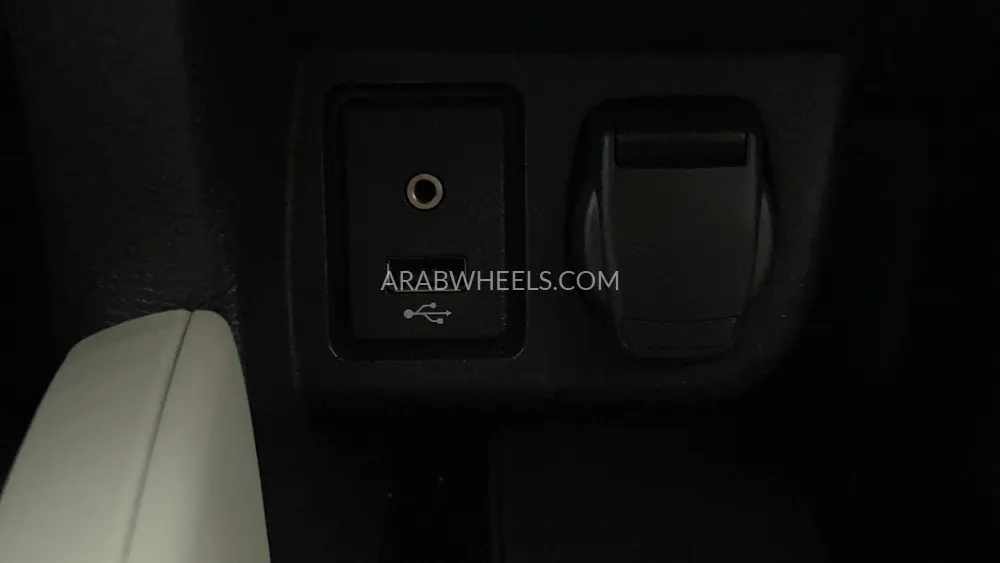 نيسان صني 2022 for Sale in دبي Image-34