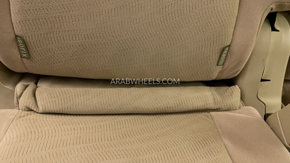 Toyota Land Cruiser Prado 2021 for Sale in Dubai Image-40