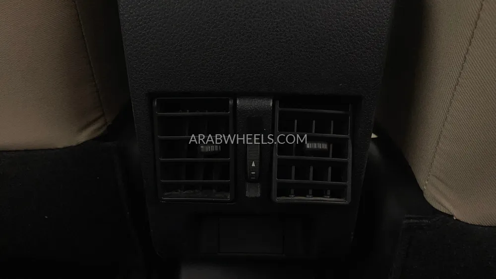 Toyota Yaris 2023 for Sale in Dubai Image-21